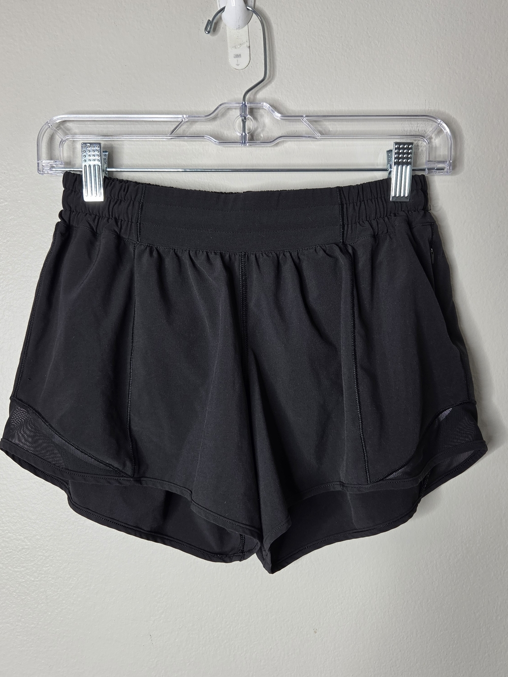 Lululemon Hotty Hot Lined Shorts 4" In Black